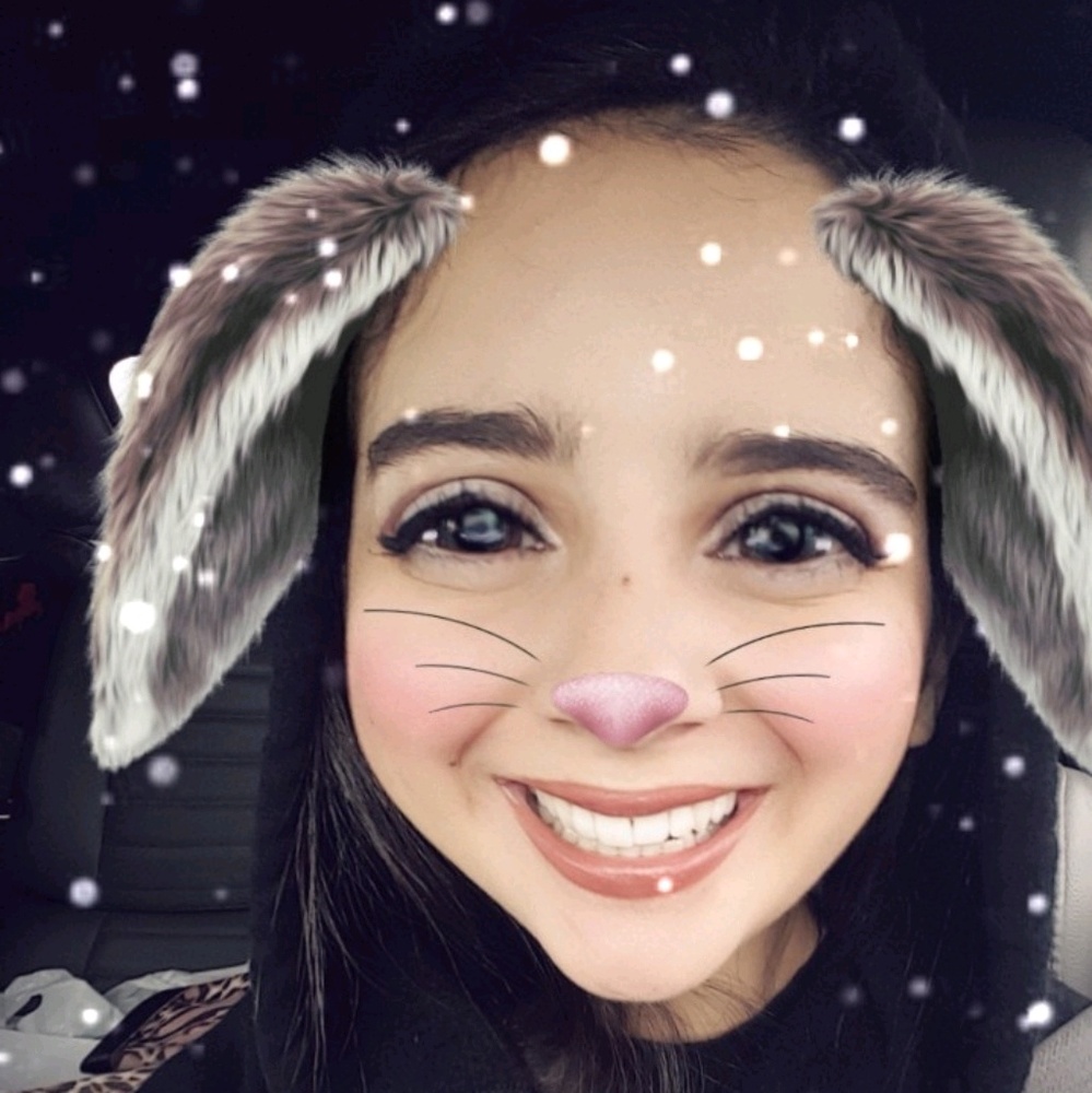 Meet your Posher, Kiana